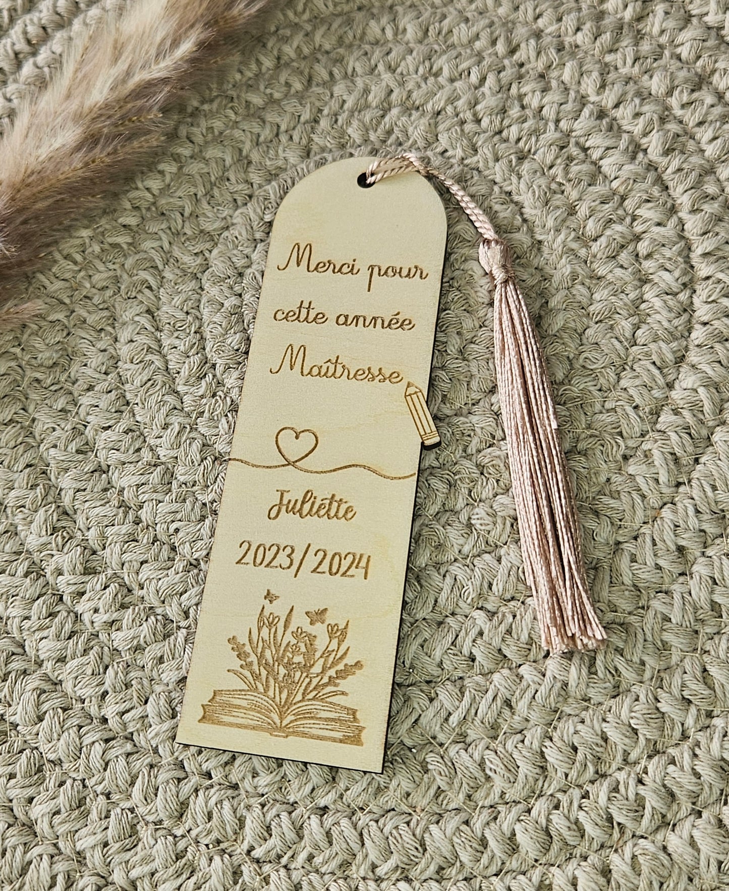 Marque-Page en Bois Personnalisé - (Cadeau de fin d'année, Maîtresse, Nounou, Atsem ...)
