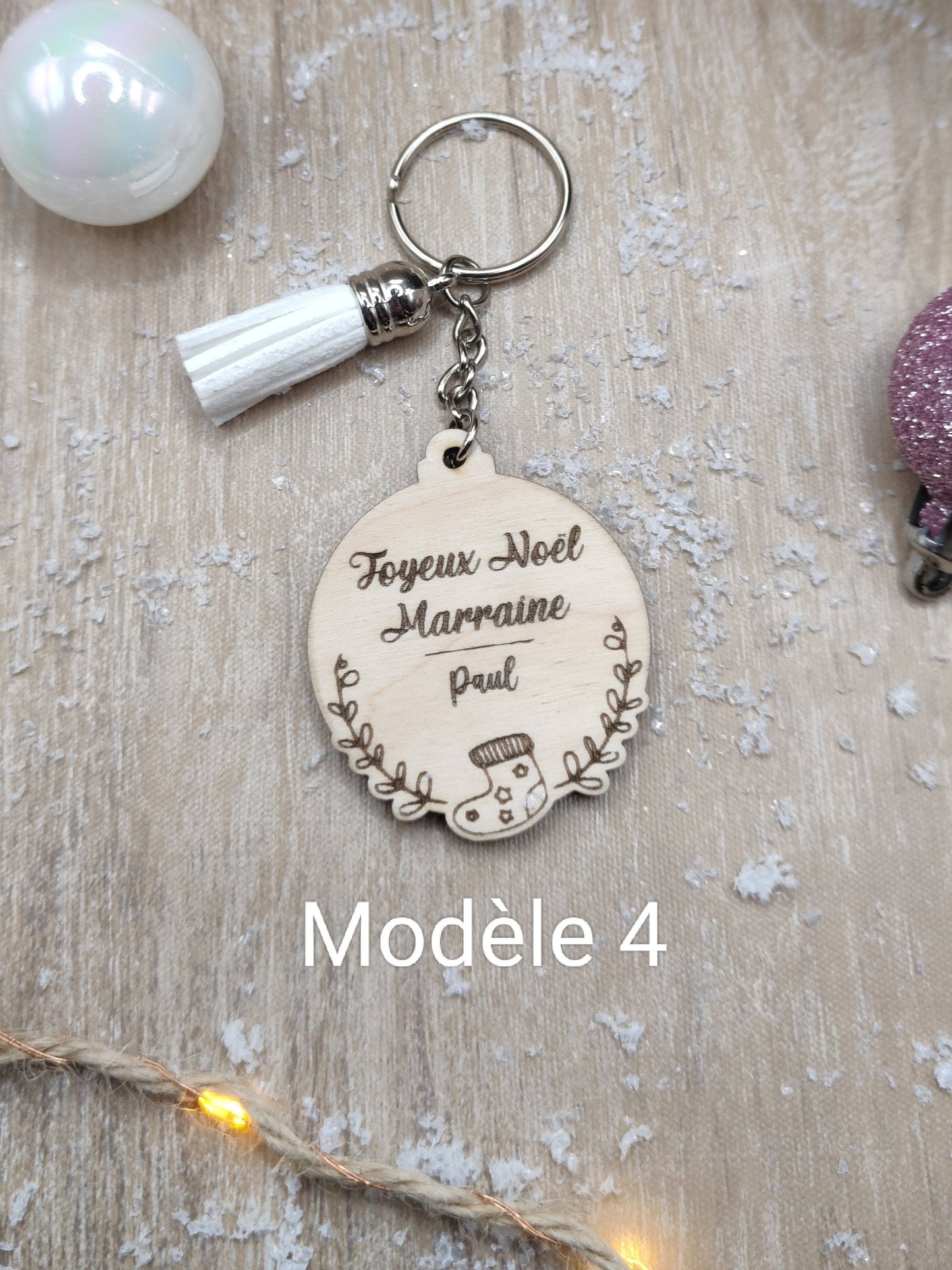 Porte-clés de noël personnalisés/Maitresse, Nounou, Atsem, Mamie, Tata...
