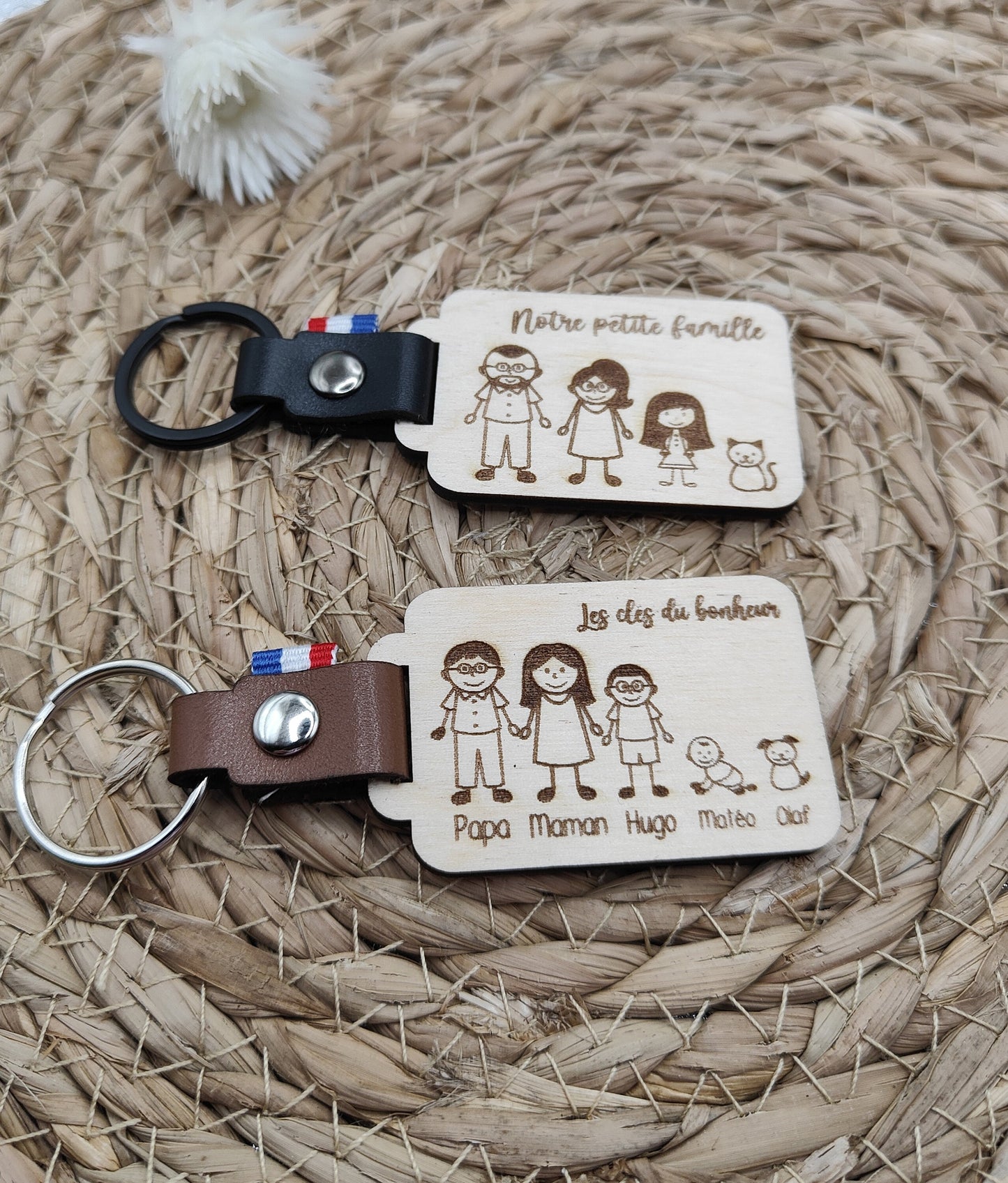 Porte clé Personnages famille personnalisé en bois et cuir
