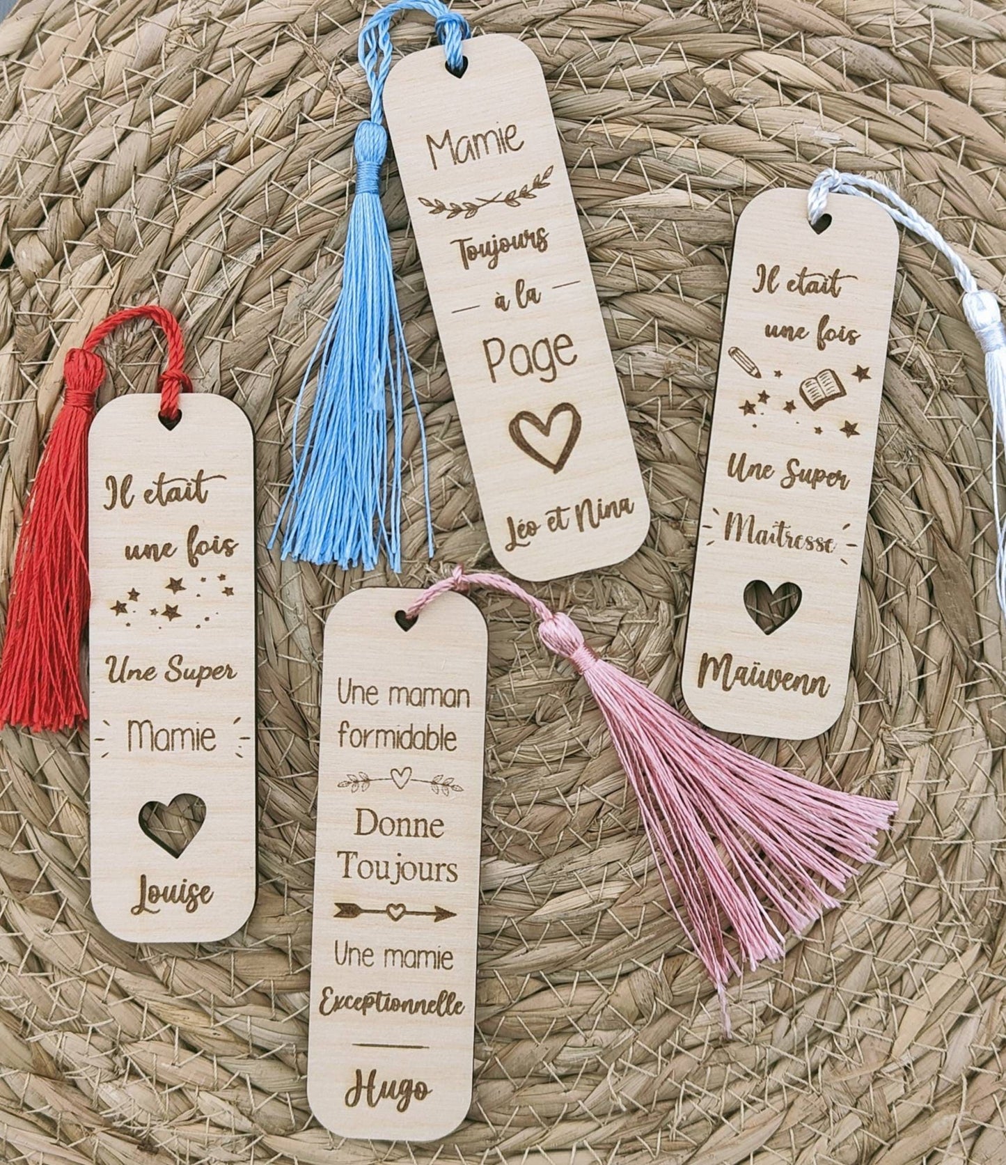 Marque page en bois personnalisé (Cadeau pour Nounou, Maman, Atsem, Mamie, Marraine, Maîtresse ...)