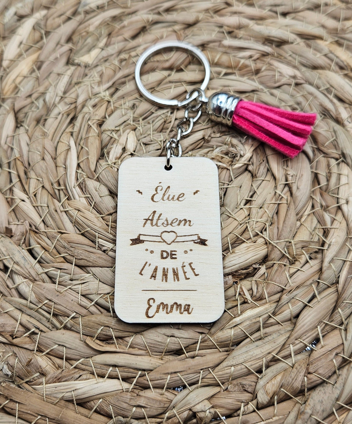 Porte-clés en bois personnalisé "Élu (Maîtresse, Nounou, Atsem ...) de l'année"