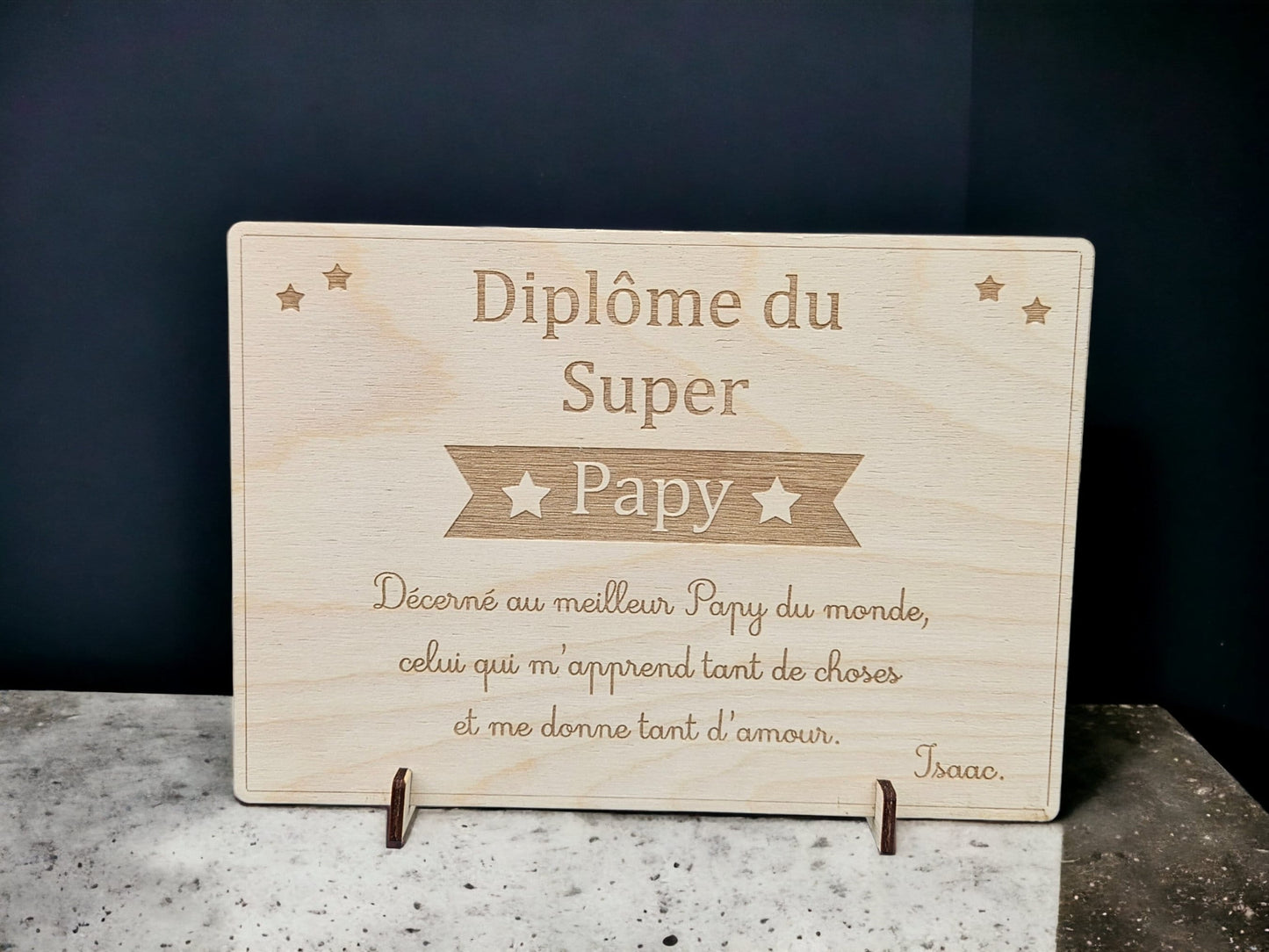 Diplôme en Bois Gravé (Super Papy, Mamie, Papa, Maman, Parrain, Marraine,Tonton, Tata ...)