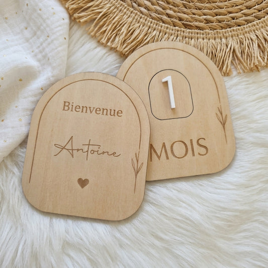 Carte Étape Bébé en Bois et Acrylique - Modèle Arche