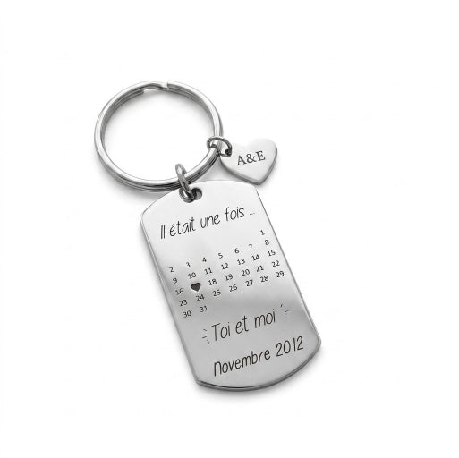 Porte-clés calendrier gravé en acier • Cadeau couple & date