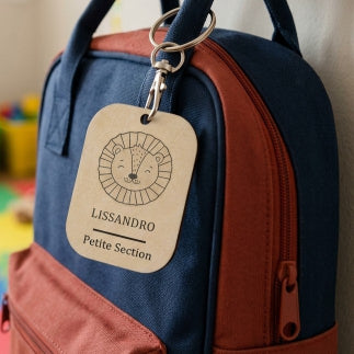 Étiquette de cartable personnalisée en bois • Rentrée scolaire
