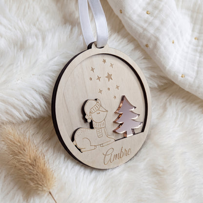 Boule de Noël personnalisée en bois et acrylique • Sapin & prénom