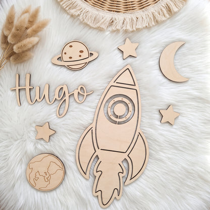 Décoration murale espace en bois • Prénom personnalisé