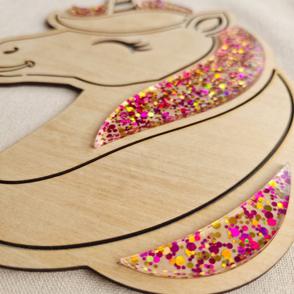 Décoration murale licorne en bois • Prénom personnalisée
