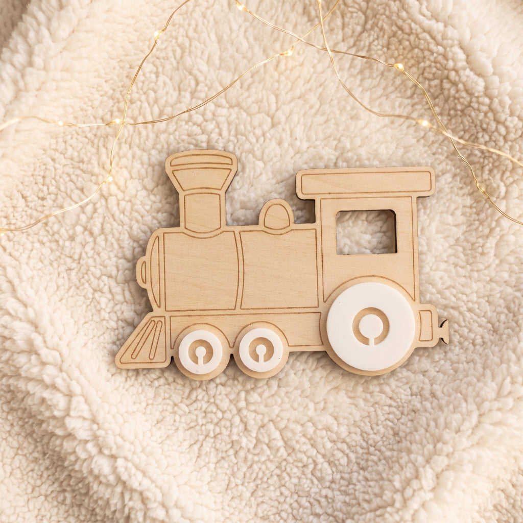 Train mural personnalisé en bois • Déco chambre bébé