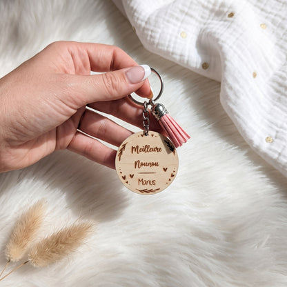 Porte-clés en bois personnalisé avec pompon • Maîtresse, Nounou, Mamie
