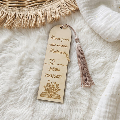 Marque-page en bois personnalisé • Cadeau Maîtresse, Nounou, Mamie