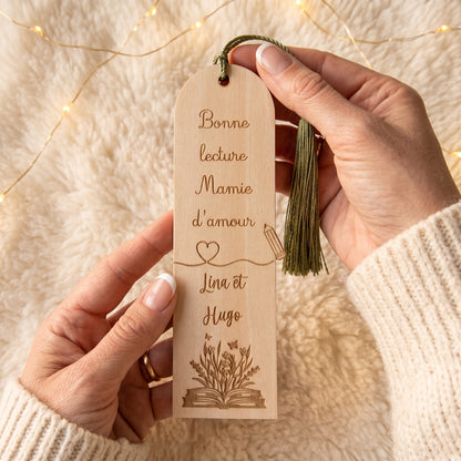 Marque-page en bois personnalisé • Cadeau Maîtresse, Nounou, Mamie