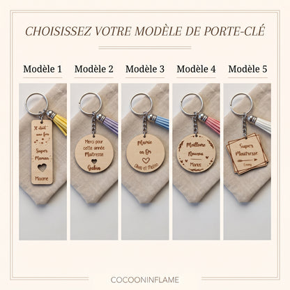 Porte-clés en bois personnalisé avec pompon • Maîtresse, Nounou, Mamie