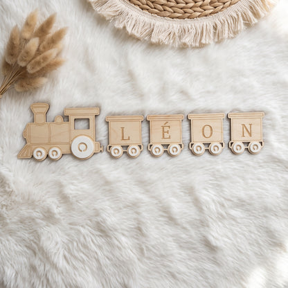 Train mural personnalisé en bois • Déco chambre bébé