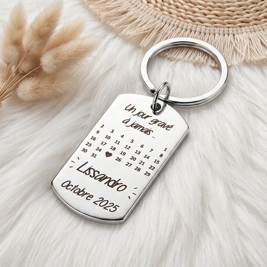 Porte-clés calendrier gravé en acier • Cadeau couple & date