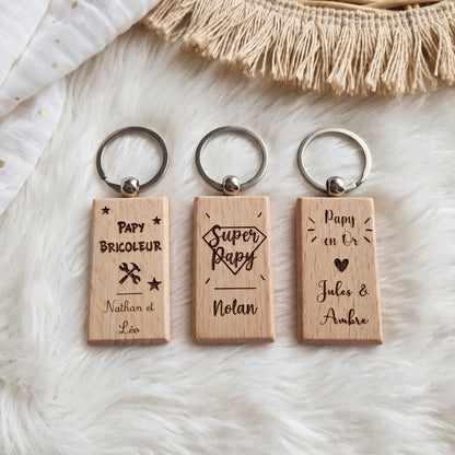Porte-clés personnalisé en bois • Fête des grands-pères