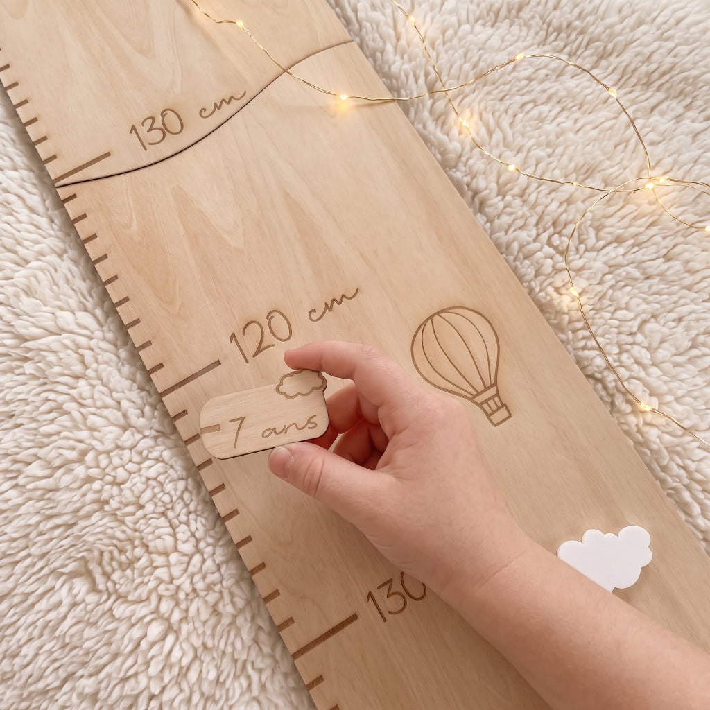 Toise enfant en bois personnalisée • Décoration chambre