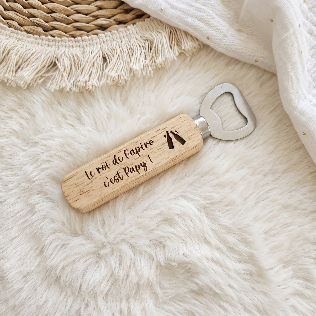 Décapsuleur personnalisé en bois • Cadeau homme original