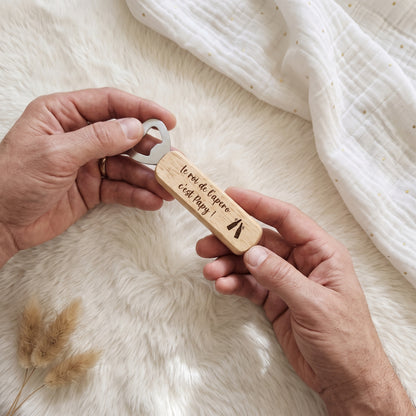 Décapsuleur personnalisé en bois • Cadeau homme original