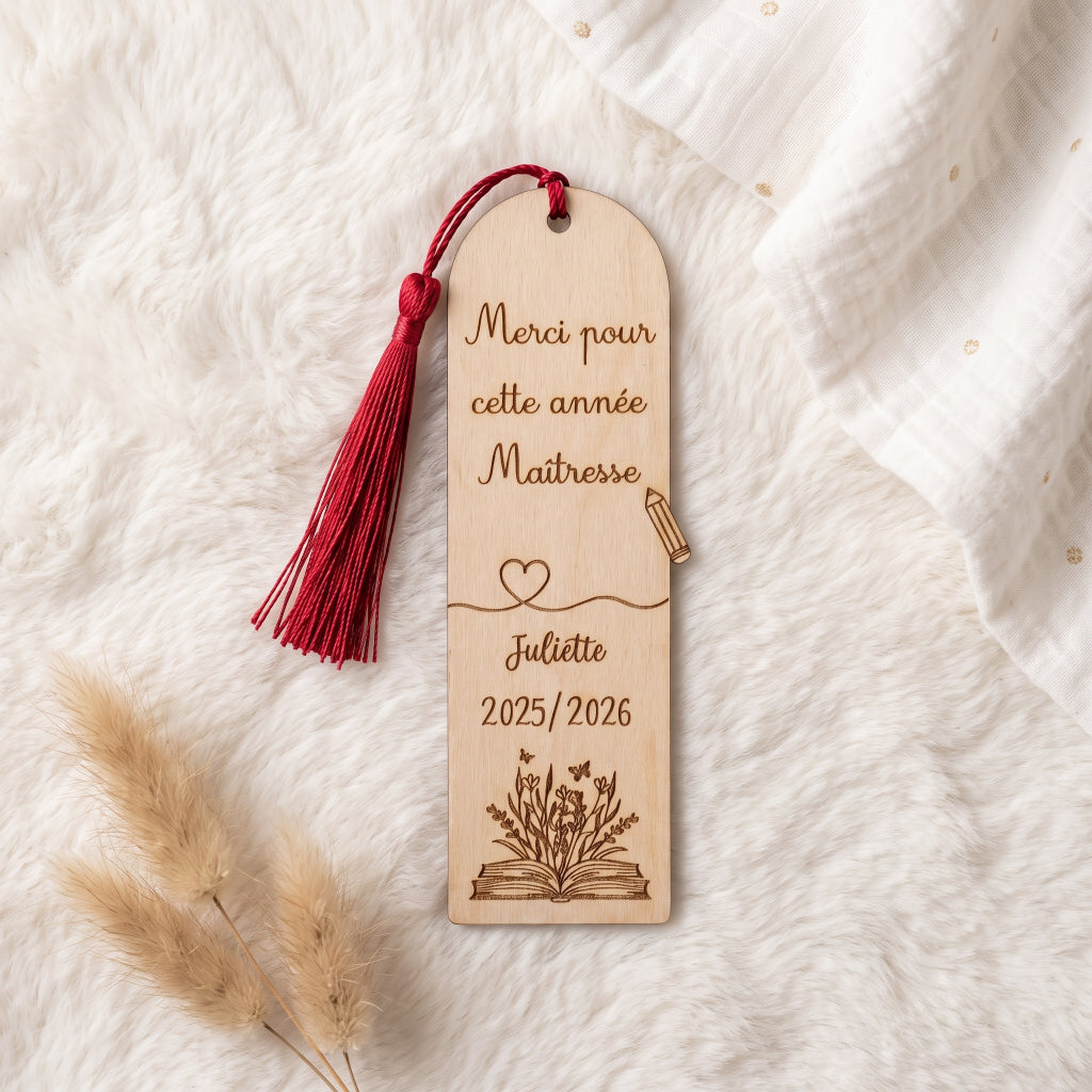Marque-page en bois personnalisé • Cadeau Maîtresse, Nounou, Mamie
