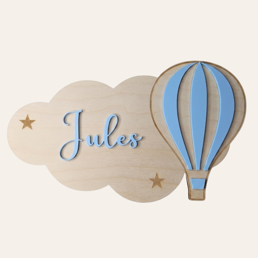 Décoration murale nuage et montgolfière personnalisée • Chambre bébé