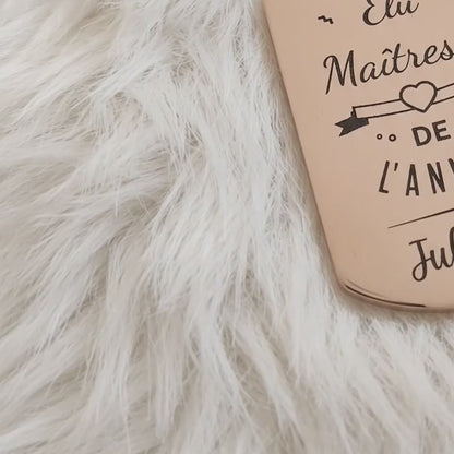 Porte-clés métal rose gold personnalisé • Maîtresse & Nounou